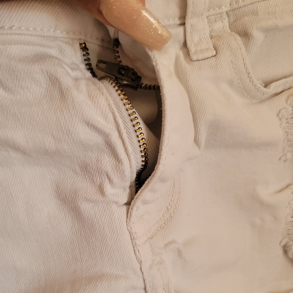 Hollister Shorts ( 🌵FOR BUNDLES ONLY ) - Picture 4 of 6